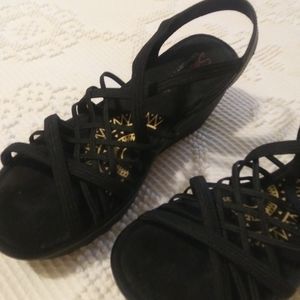 Skechers size 8 womans black wedge